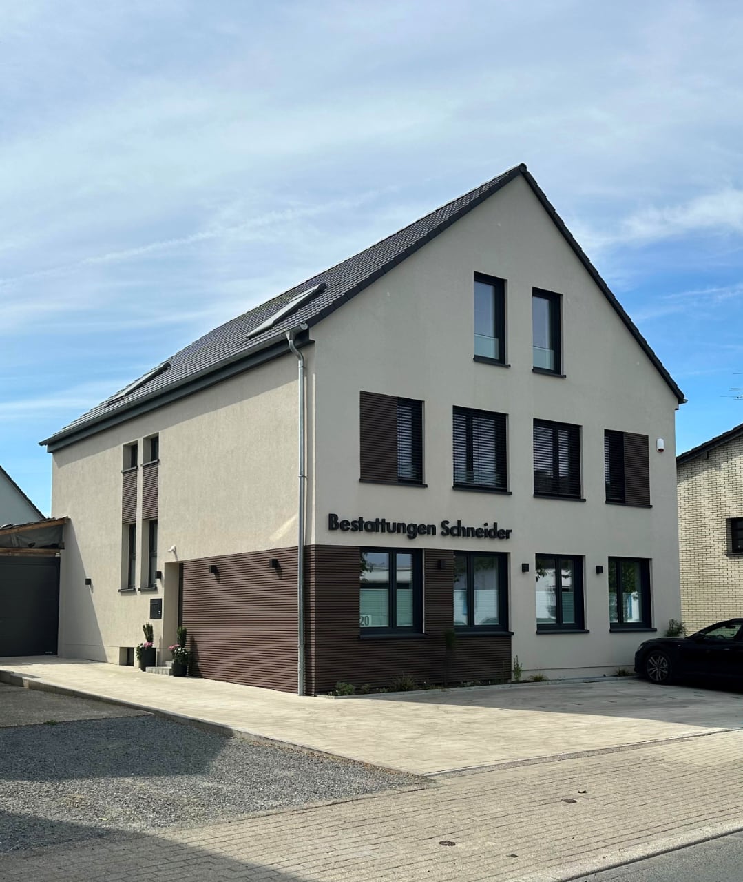 Haus mit Gewerbe Grünewaldstraße Langenfeld