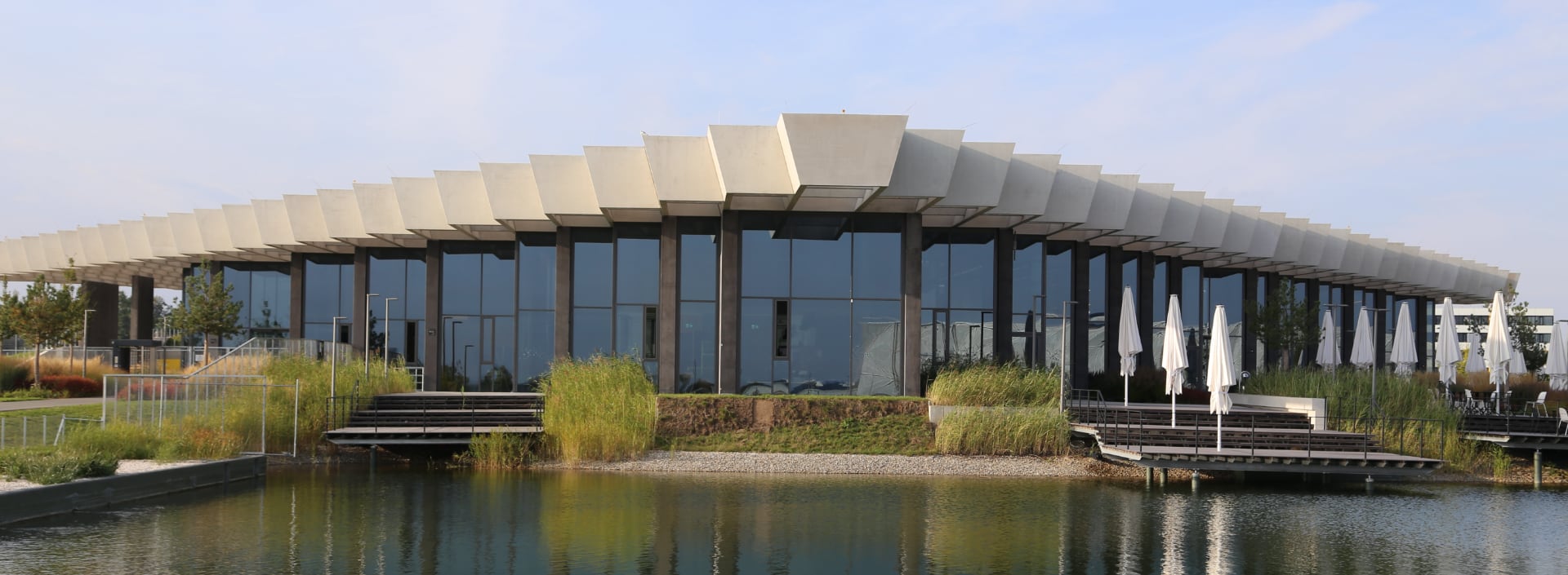 adidas halftime Gebäudeansicht