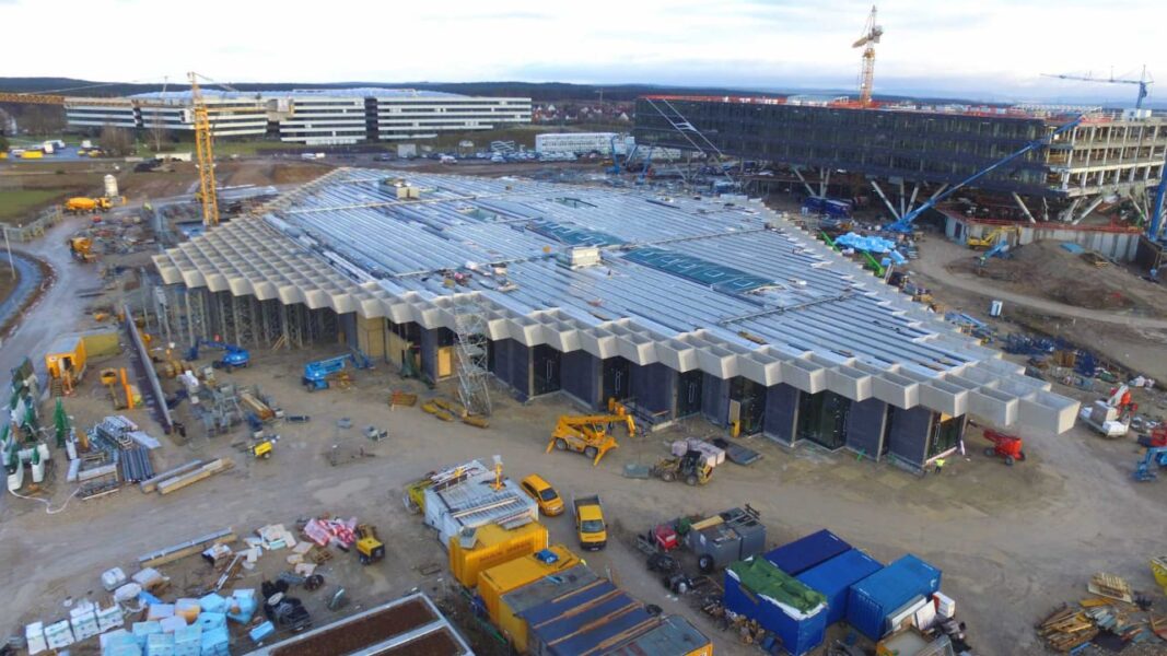 adidas halftime Multifunktionsgebäude