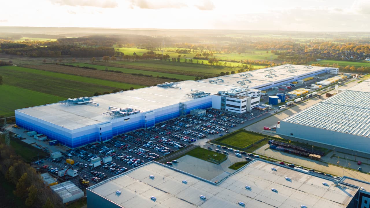 Logistikzentrum von Amazon in Winsen an der Luhe | format3 übernahm Planungskoordination und Baumanagement