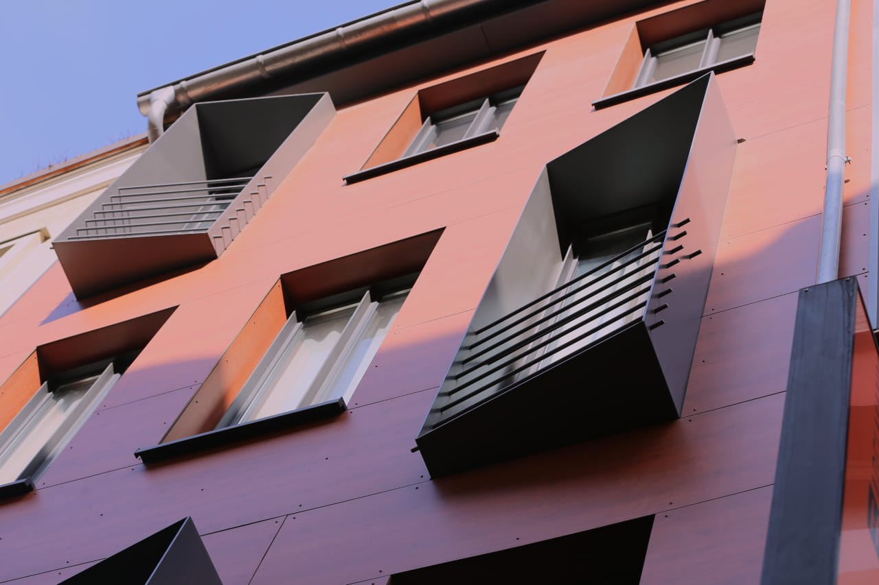 Sanierung und Erweiterung eines Gebäudes in der Friesenstraße in Köln, format3 architekten+ ingenieure