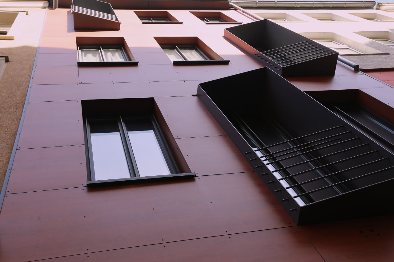 Sanierung und Erweiterung eines Gebäudes in der Friesenstraße in Köln, format3 architekten+ ingenieure